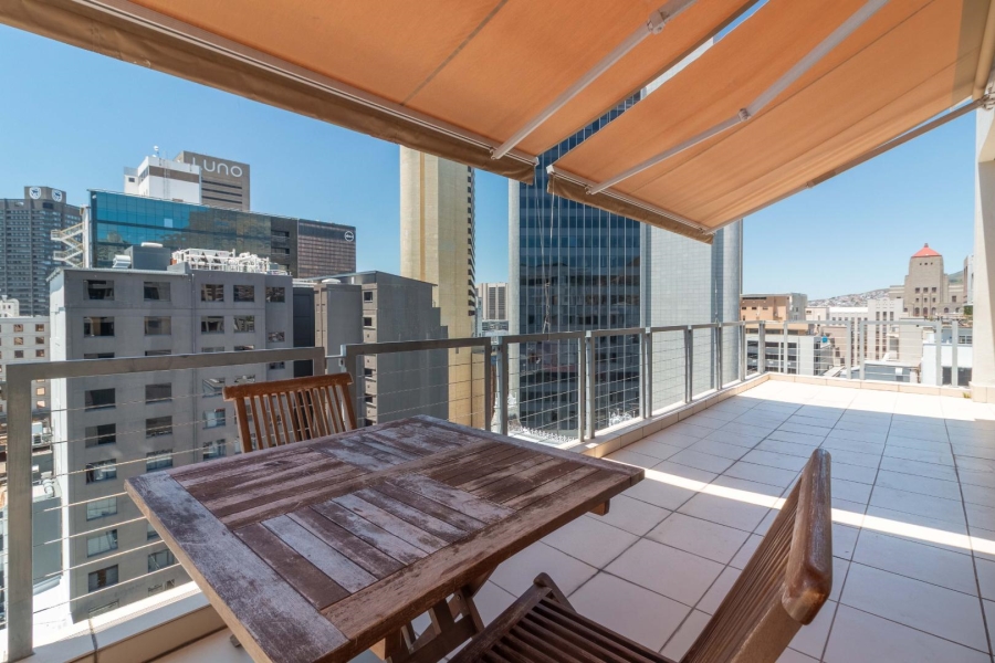 2 Bedroom Property for Sale in Cape Town City Centre Western Cape